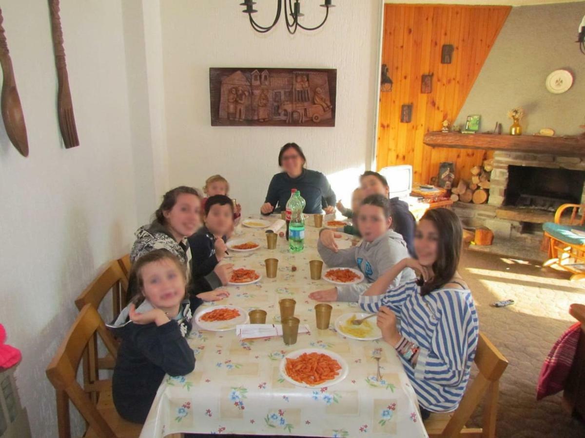 Appartamento Grande casa di famiglia Temù Esterno foto